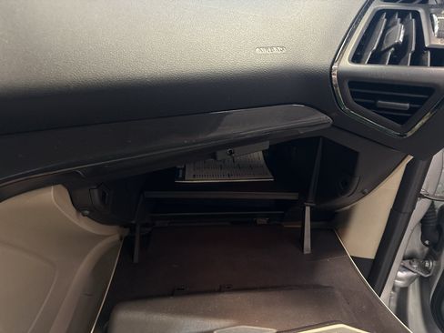 Used 2015 Ford Escape Titanium w/ Equipment Group 301A AWD/4WD image 24