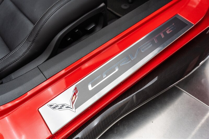 Used 2018 Chevrolet Corvette Z06 RWD image 56