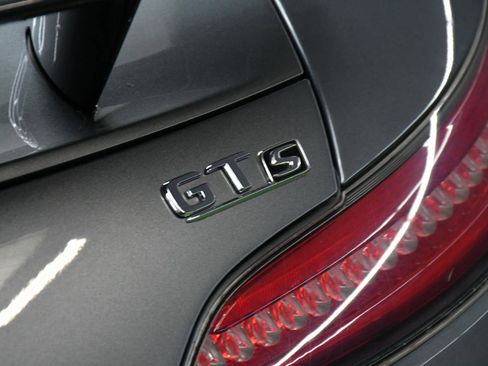 Used 2018 Mercedes-Benz AMG GT S image 8
