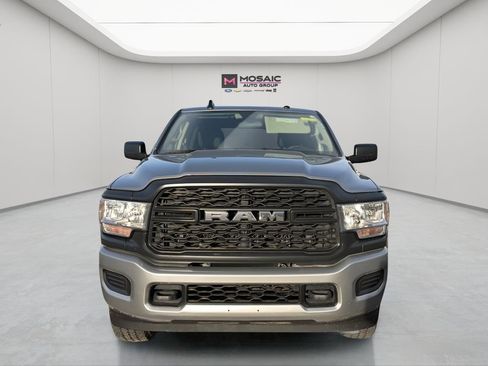 Used 2020 RAM 2500 Tradesman image 2