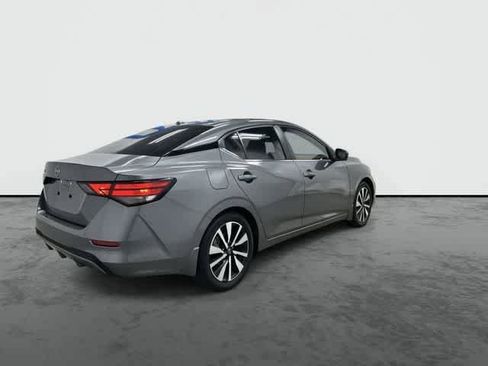 Used 2025 Nissan Sentra SV w/ SV Premium Package FWD image 4