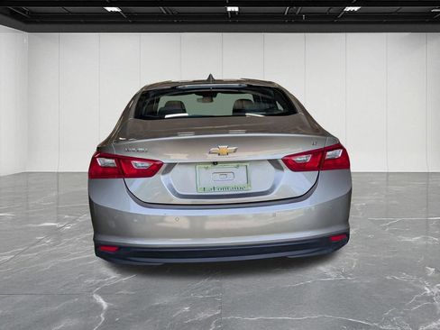 Used 2023 Chevrolet Malibu LT w/ Driver Confidence Package FWD image 5