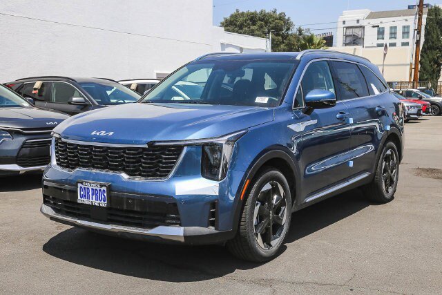 Used 2026 Kia Sorento EX w/ EX Premium Package FWD image 5