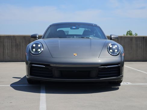Certified 2021 Porsche 911 Carrera RWD image 11