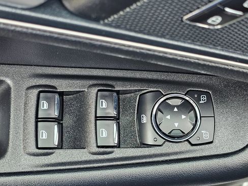 Used 2024 Ford Edge SEL image 14