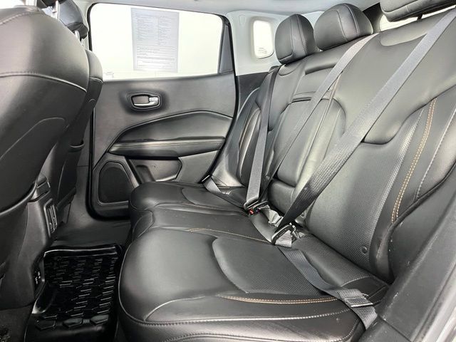 Used 2018 Jeep Compass Limited w/ Navigation Group AWD/4WD image 34