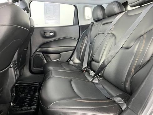 Used 2018 Jeep Compass Limited w/ Navigation Group AWD/4WD image 34