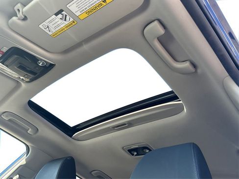 Used 2024 Kia Seltos SX w/ SX Sunroof Package image 28