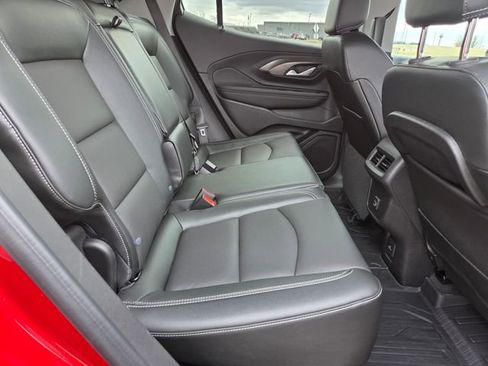 Used 2024 GMC Terrain SLT w/ Infotainment Package II image 47