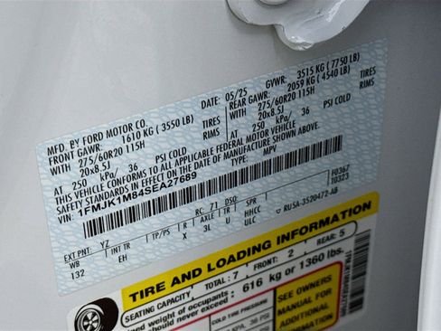 Used 2025 Ford Expedition Max Platinum image 33