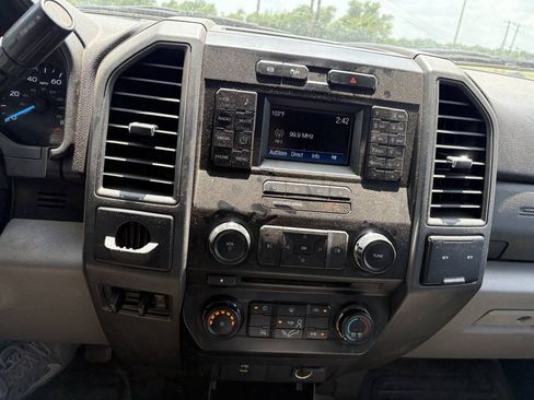 Used 2018 Ford F350 XL w/ Power Equipment Group RWD image 7