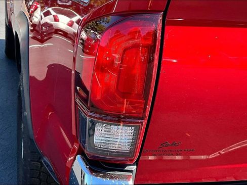 Used 2019 Toyota Tacoma TRD Off-Road RWD image 23