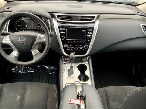 Used 2017 Nissan Murano S image 14