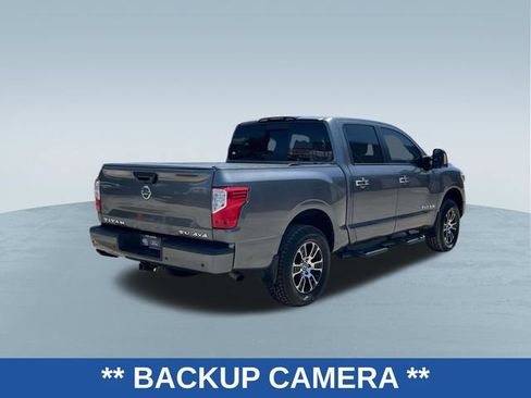 Used 2021 Nissan Titan SV w/ SV Convenience Package AWD/4WD image 3