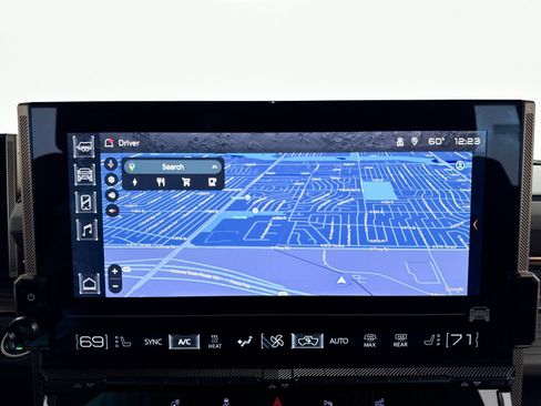 Used 2025 GMC Hummer EV 2X AWD/4WD image 39