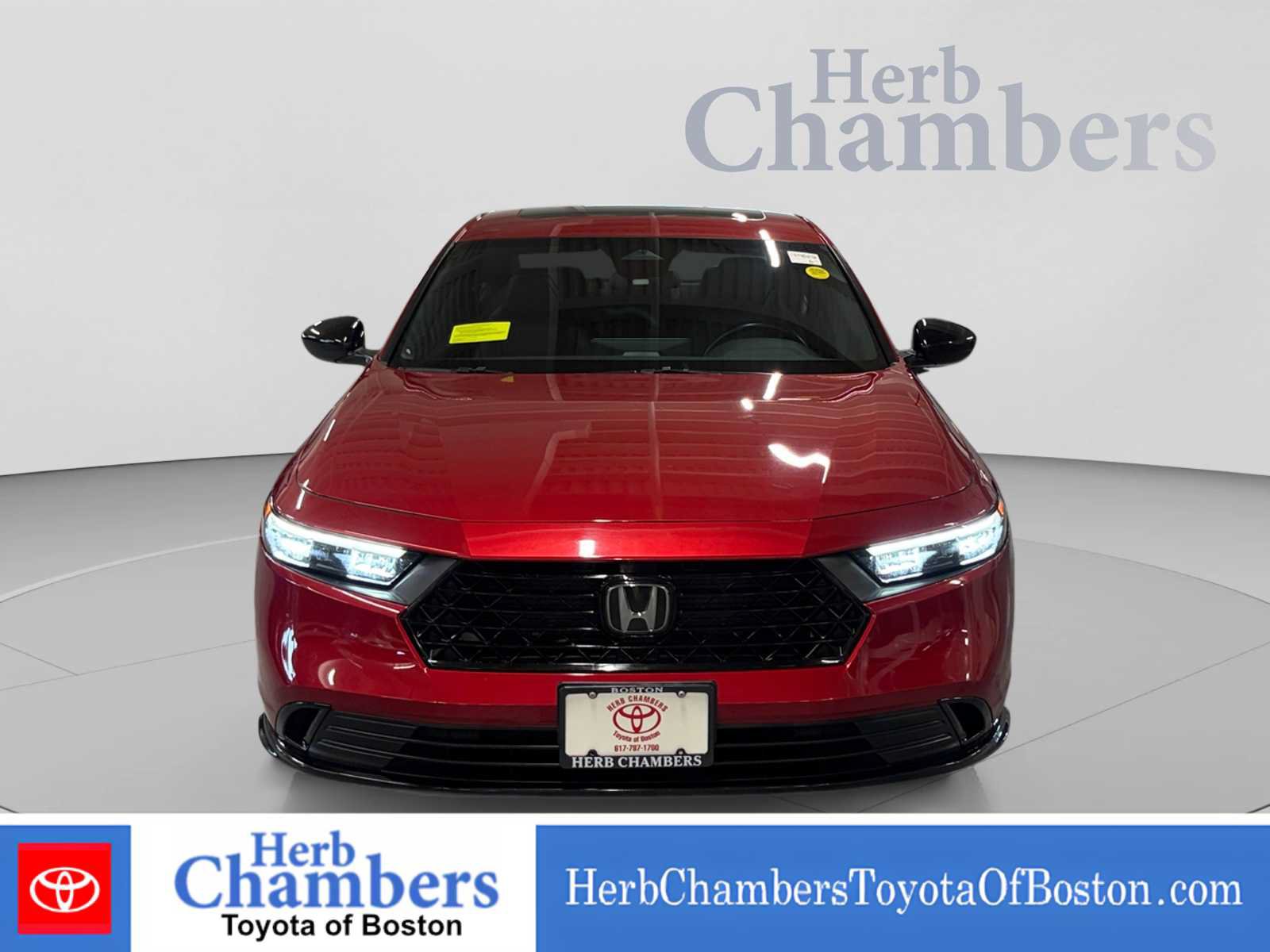 Used 2023 Honda Accord Sport image 2