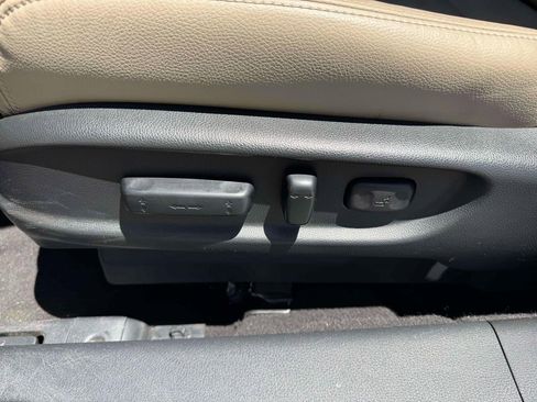 Used 2017 Honda Accord EX-L image 18