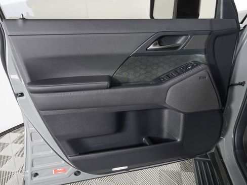 Used 2024 Lexus GX 550 image 17