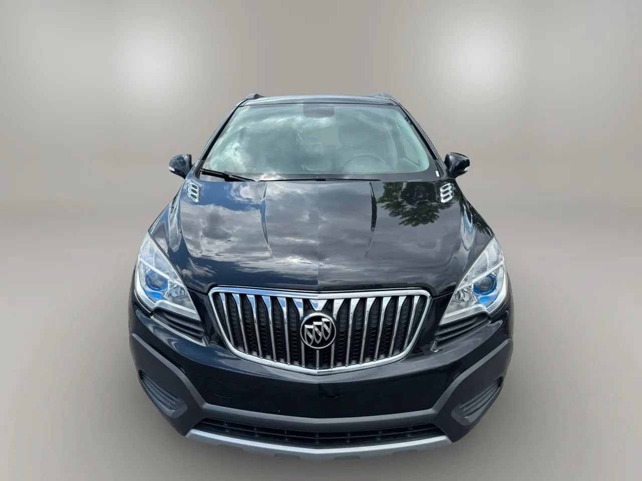 Used 2016 Buick Encore FWD image 2
