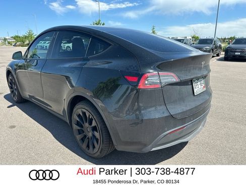 Used 2022 Tesla Model Y Long Range AWD/4WD image 4