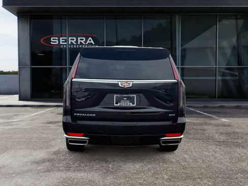 Used 2023 Cadillac Escalade Premium Luxury Platinum w/ LPO, Floor Liner Package AWD/4WD image 4