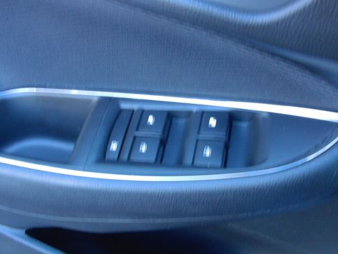 Used 2016 Chevrolet Cruze LT w/ Convenience Package FWD image 15