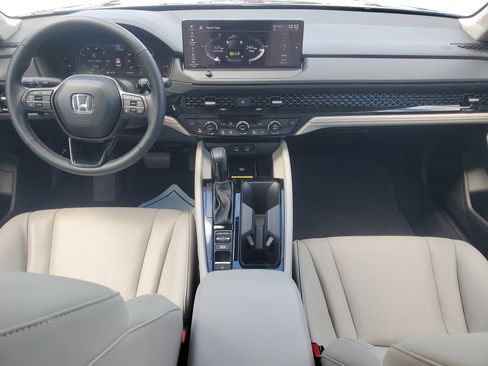 Used 2025 Honda Accord EX-L image 14