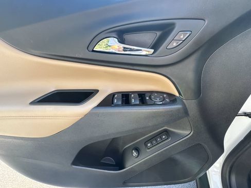 Certified 2024 Chevrolet Equinox Premier w/ LPO, Floor Liner Package AWD/4WD image 15
