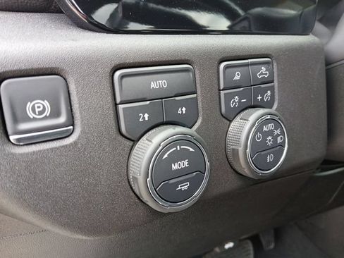 Certified 2025 Chevrolet Silverado 1500 LTZ w/ LTZ Convenience Package II AWD/4WD image 20