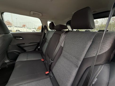 Used 2023 Nissan Rogue SV image 27