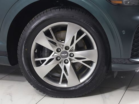Used 2022 Genesis GV70 3.5T Sport w/ Sport Advanced Package AWD/4WD image 17