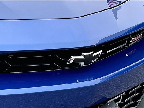 Used 2020 Chevrolet Camaro SS image 31