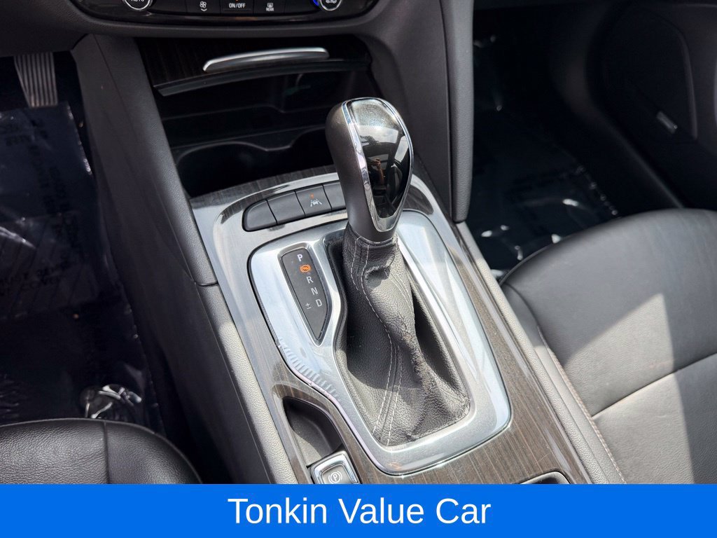 Used 2018 Buick Regal Essence w/ Driver Confidence Package #1 AWD/4WD image 26