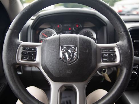 Used 2023 RAM 1500 Classic SLT w/ Trailer & Traction Group image 5