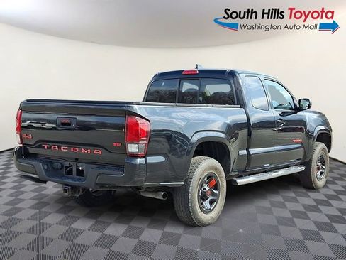 Used 2023 Toyota Tacoma SR AWD/4WD image 6