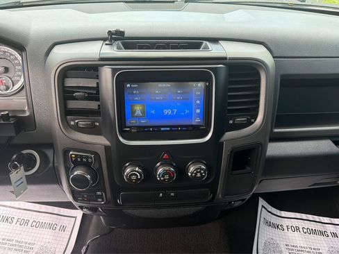 Used 2018 RAM 1500 Express w/ Express Value Package AWD/4WD image 11