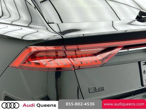 Used 2023 Audi Q8 Premium w/ Convenience Package AWD/4WD image 10
