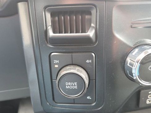 Used 2025 Ford F150 XLT w/ Equipment Group 301A Standard AWD/4WD image 30
