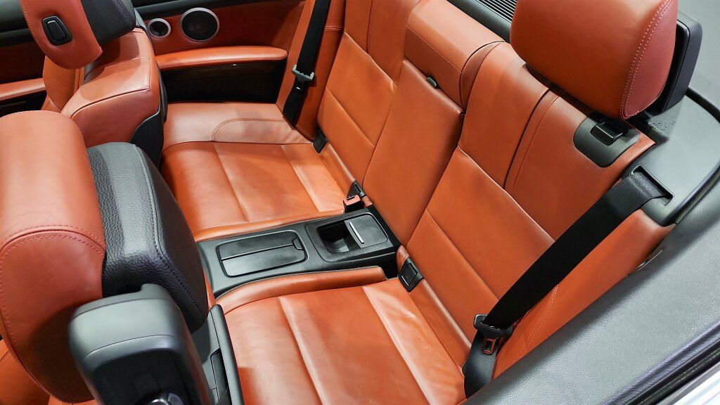 Used 2012 BMW M3 Convertible RWD image 29