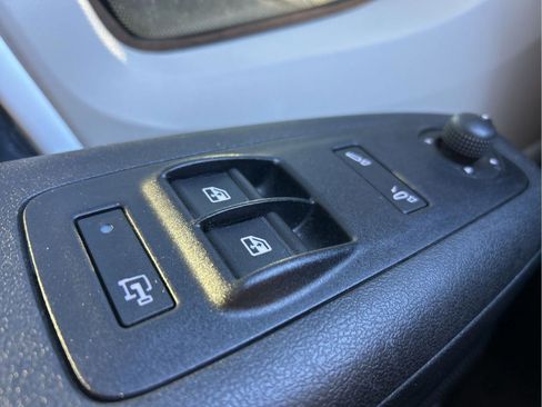 Used 2021 RAM ProMaster 1500 image 14