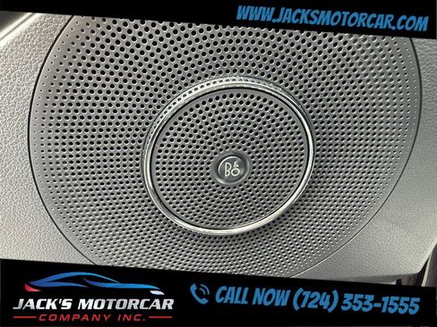 Used 2024 Ford Expedition Limited image 32