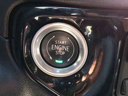 Used 2022 Chevrolet Silverado 1500 LT Trail Boss w/ LT Trail Boss Premium Package image 24