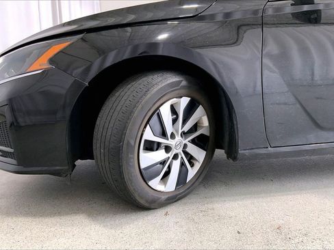 Used 2024 Nissan Altima 2.5 S image 20