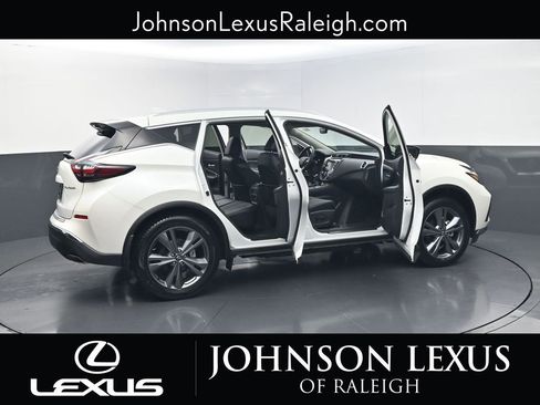 Used 2024 Nissan Murano Platinum w/ Cargo Package image 31