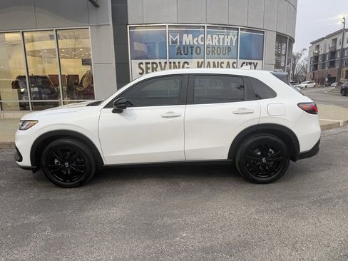 Used 2026 Honda HR-V Sport image 2