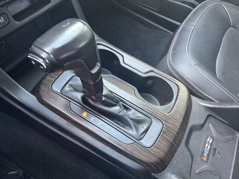 Used 2020 GMC Canyon Denali AWD/4WD image 19