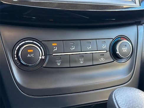 Used 2019 Nissan Sentra S w/ Appearance Package image 24