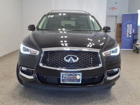 Used 2019 INFINITI QX60 Luxe w/ Sensory Package AWD/4WD image 2