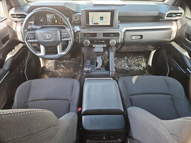 Used 2025 Toyota 4Runner SR5 AWD/4WD image 22