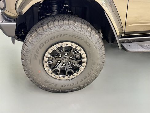 New 2025 Ford Bronco Raptor AWD/4WD image 30